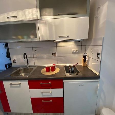 Apartman Jez - Free Parking, Self Check In Karlovac Zewnętrze zdjęcie