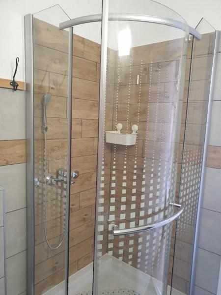 Apartman Jez - Free Parking, Self Check In Karlovac Zewnętrze zdjęcie