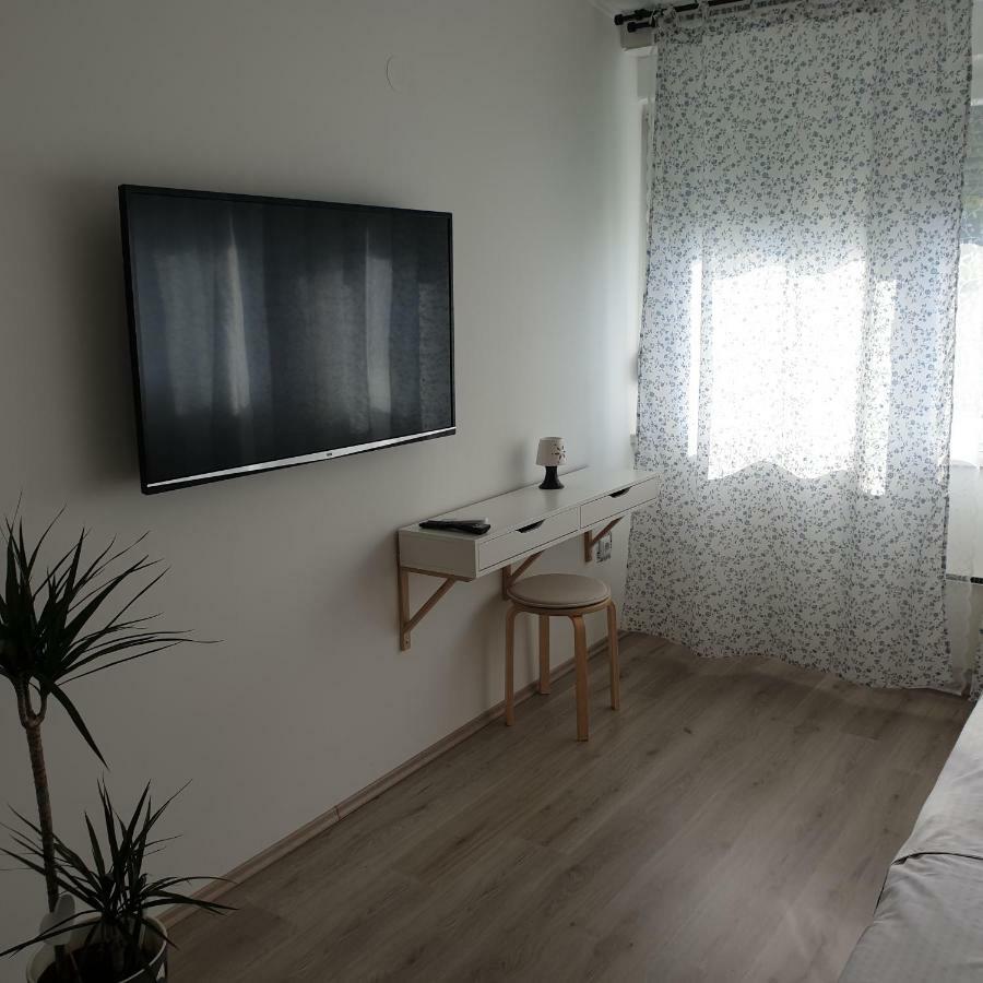 Apartman Jez - Free Parking, Self Check In Karlovac Zewnętrze zdjęcie