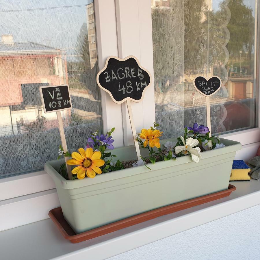 Apartman Jez - Free Parking, Self Check In Karlovac Zewnętrze zdjęcie